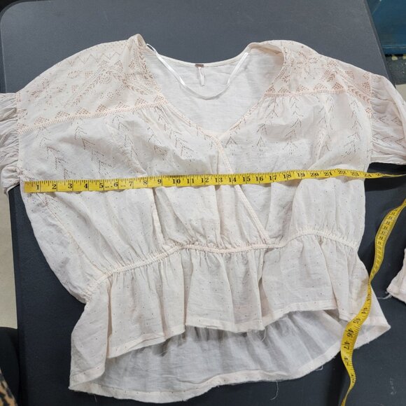 Free People Top Cream Gold Blouse Boho Counting Stars Peasant Raw Hem Large - Picture 8 of 9